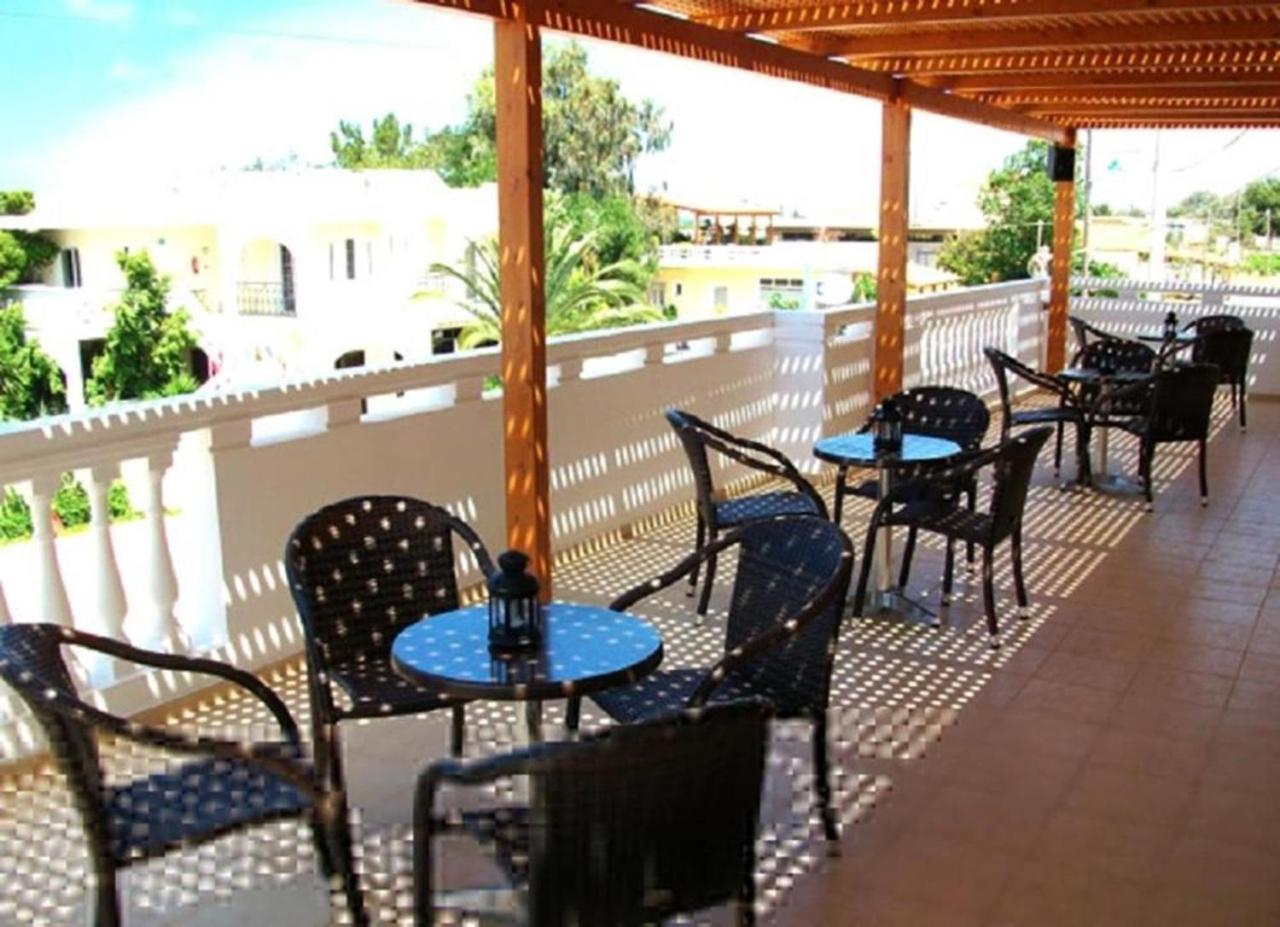 Golden Rose Suites Колимварион Экстерьер фото